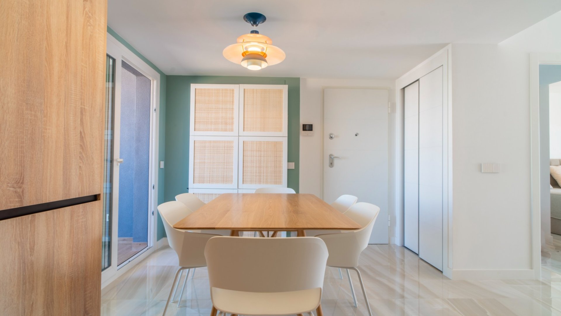 Reventa - Apartamentos -
Torrevieja - Punta Prima
