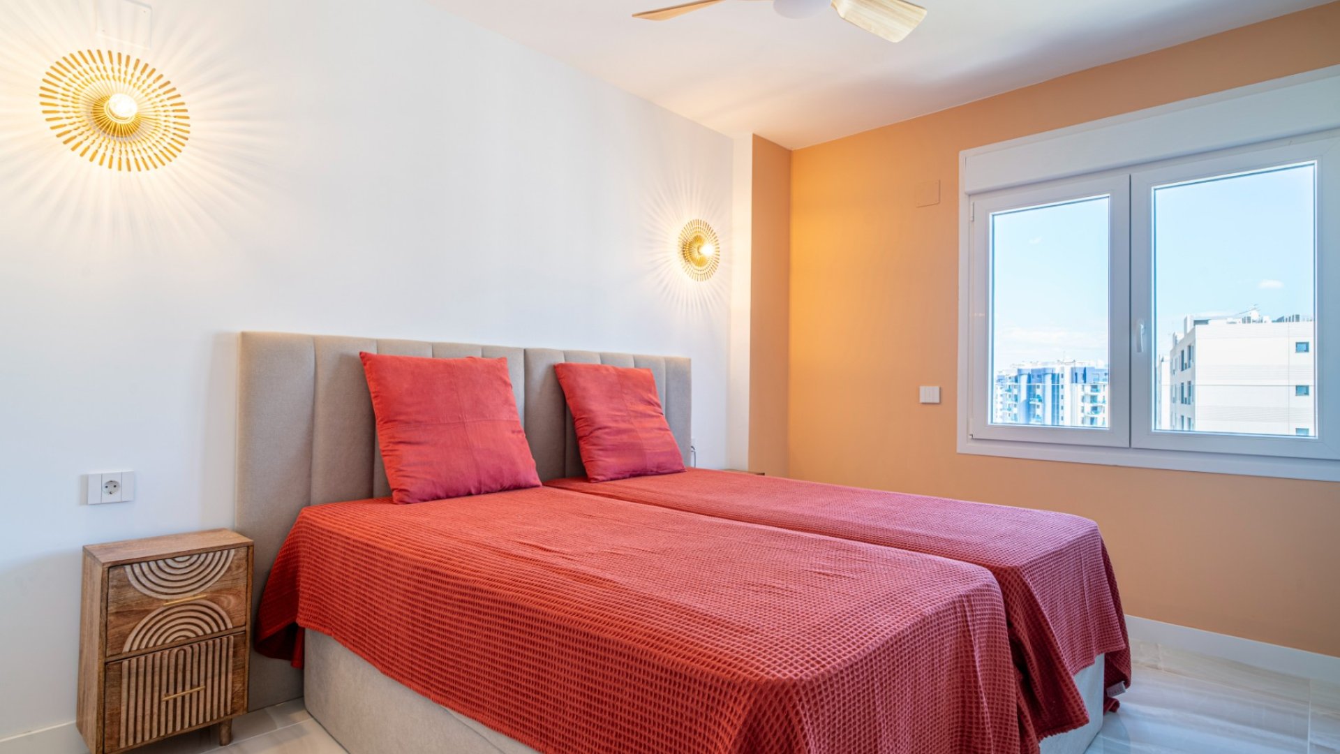 Reventa - Apartamentos -
Torrevieja - Punta Prima