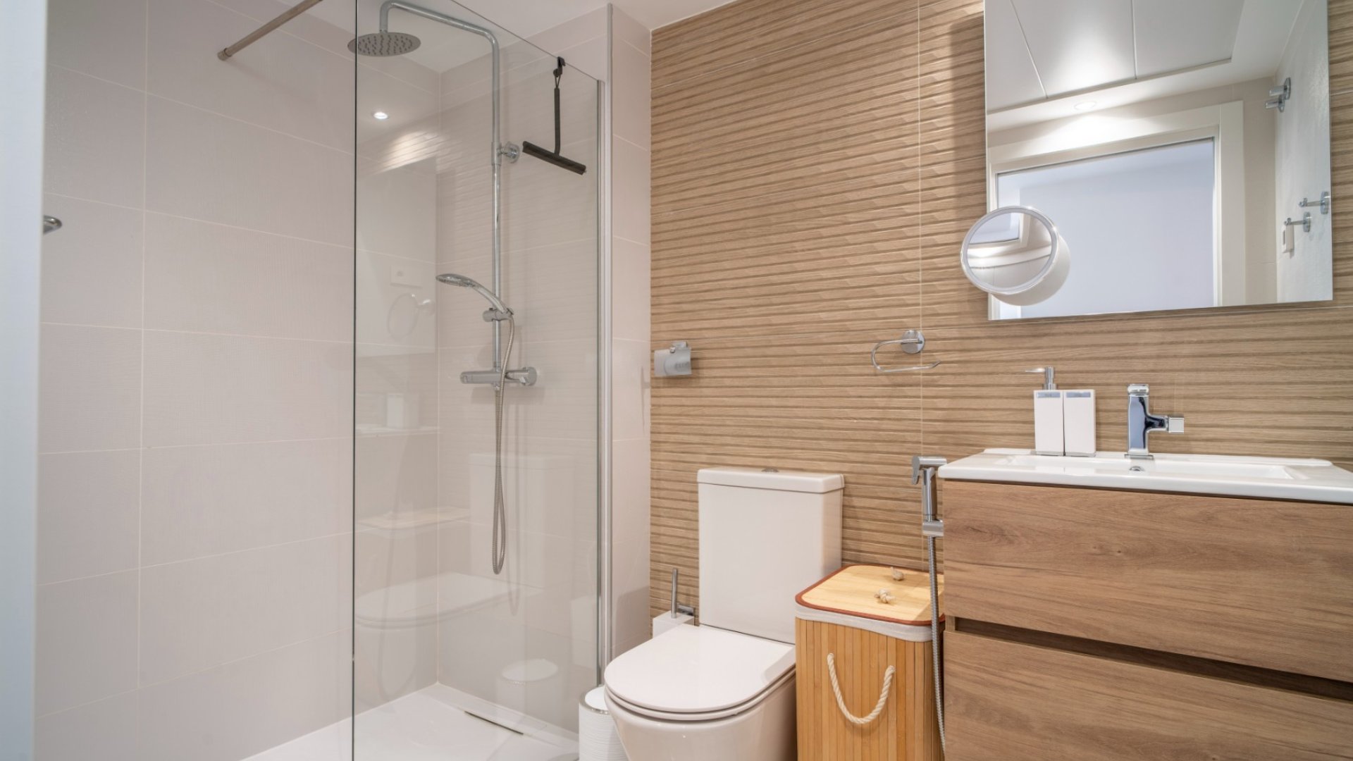 Reventa - Apartamentos -
Torrevieja - Punta Prima