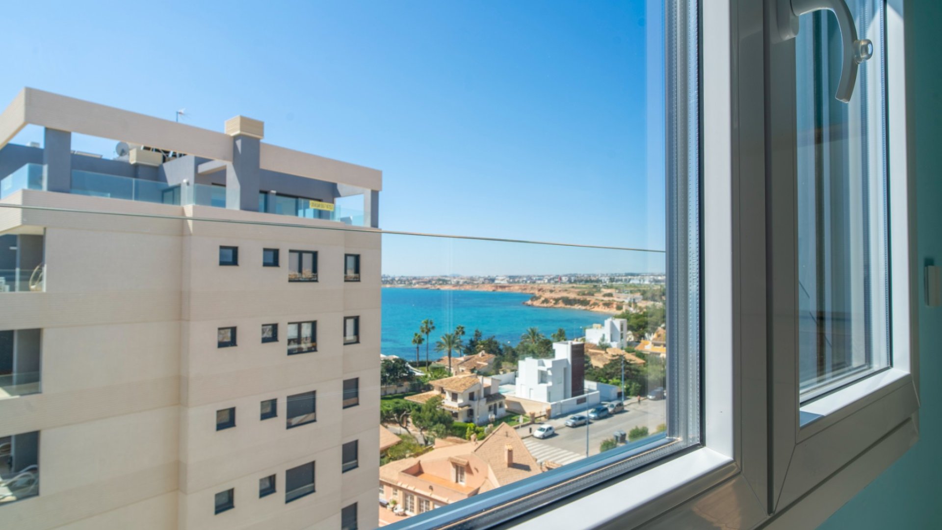Reventa - Apartamentos -
Torrevieja - Punta Prima