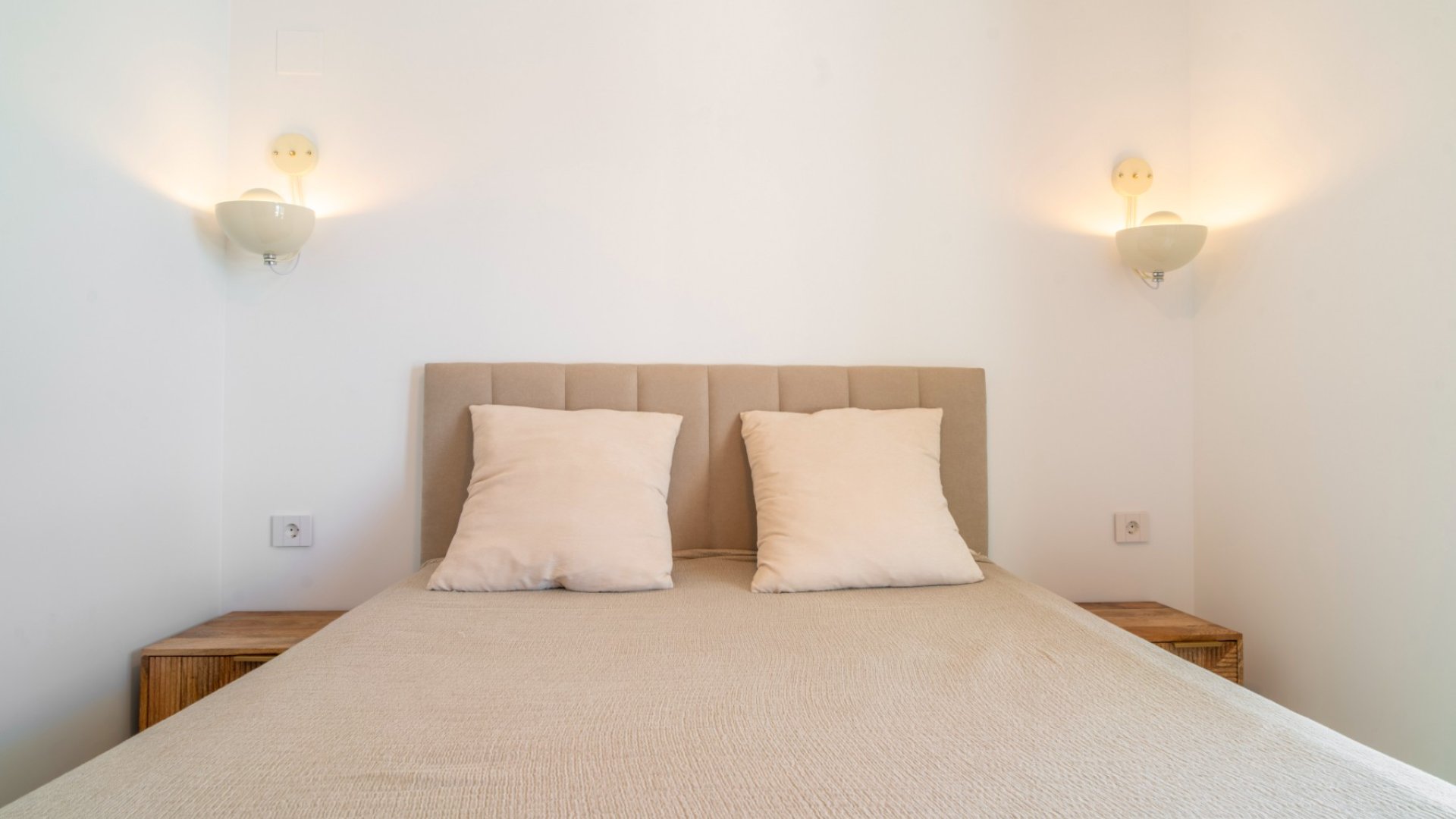 Reventa - Apartamentos -
Torrevieja - Punta Prima