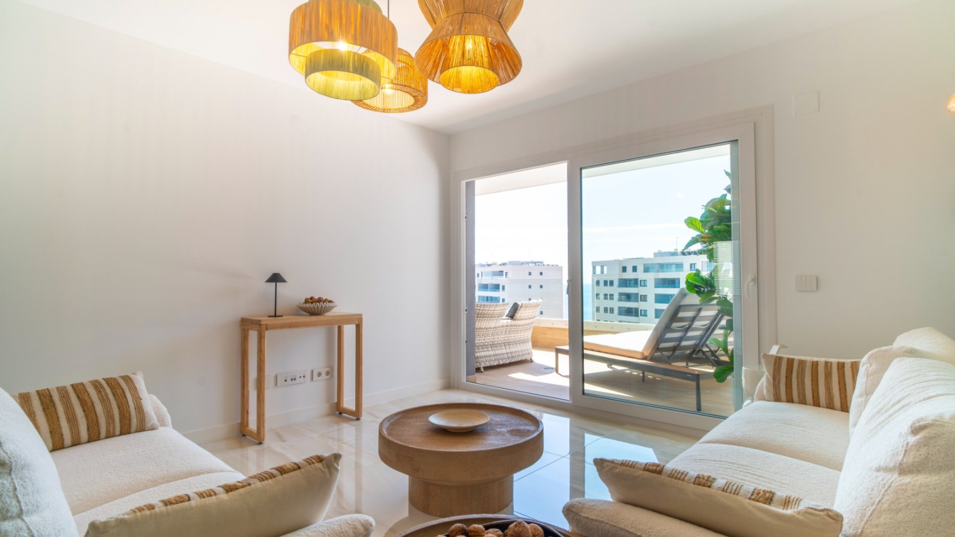 Reventa - Apartamentos -
Torrevieja - Punta Prima