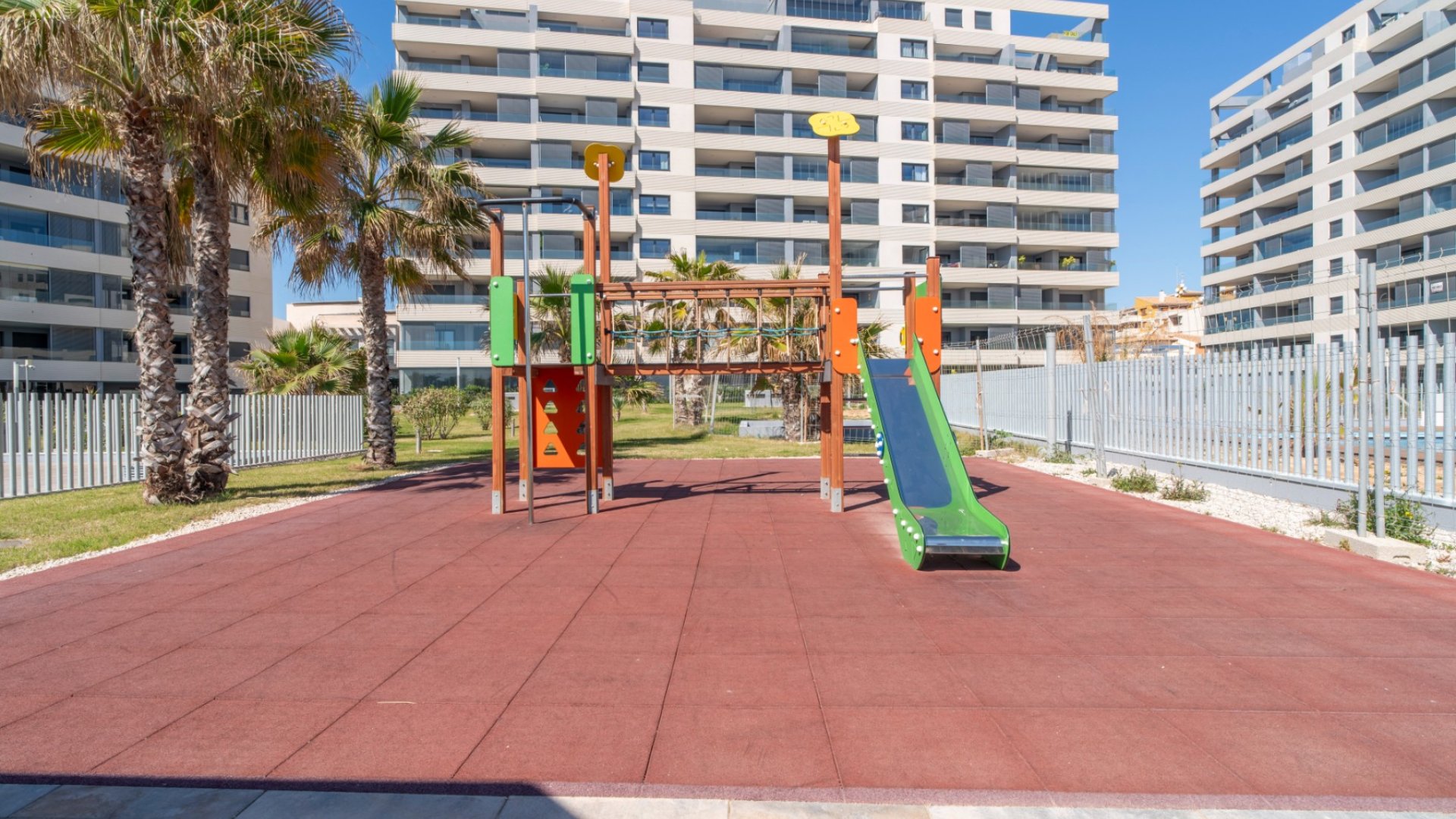 Reventa - Apartamentos -
Torrevieja - Punta Prima