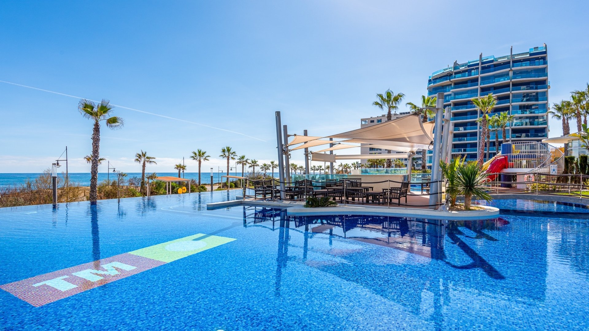 Reventa - Apartamentos -
Torrevieja - Punta Prima