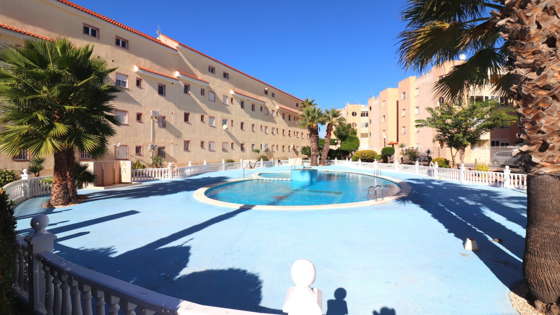 Reventa - Apartamentos -
Torrevieja - San Luis