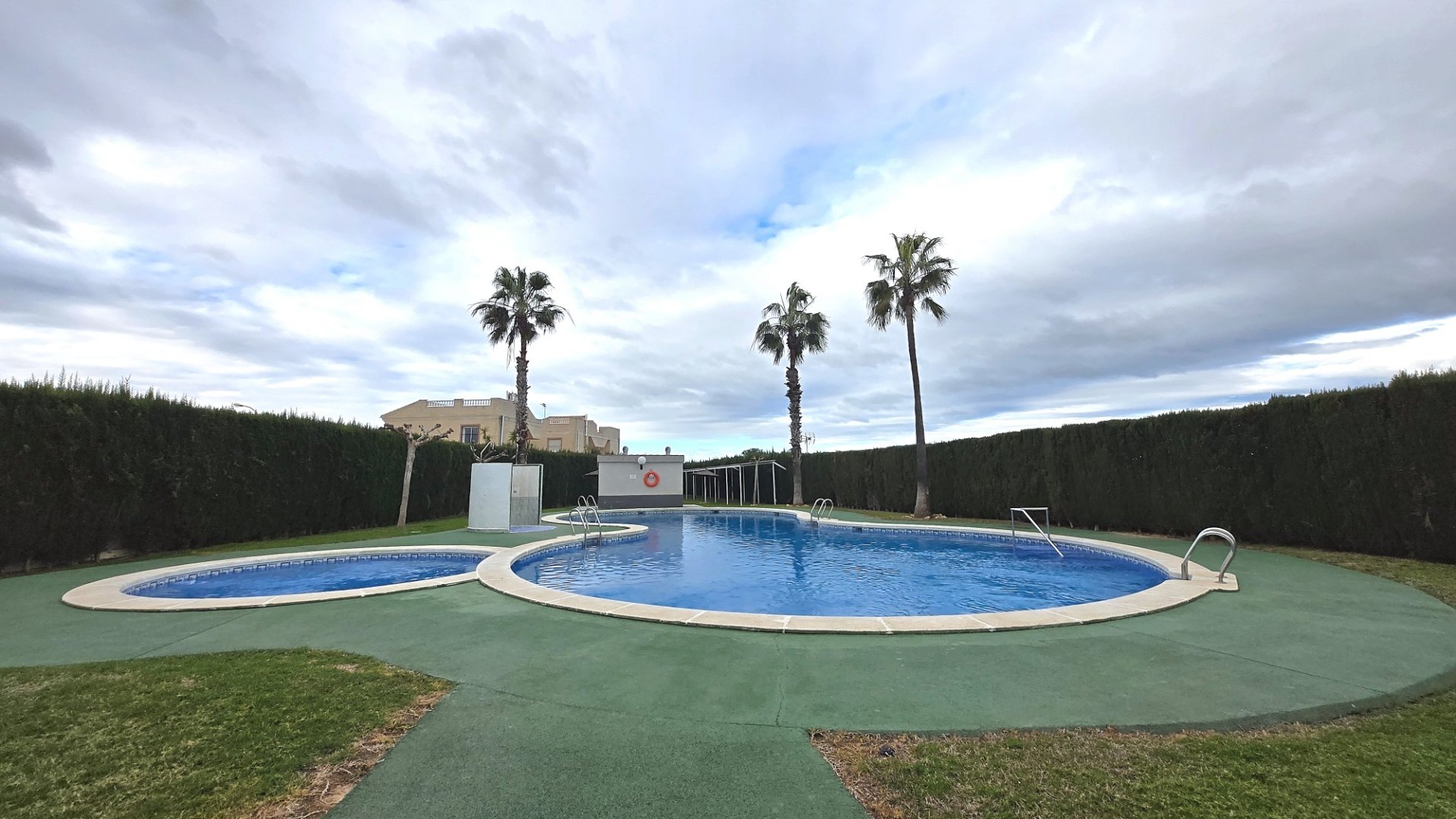 Reventa - Apartamentos -
Torrevieja - San Luis