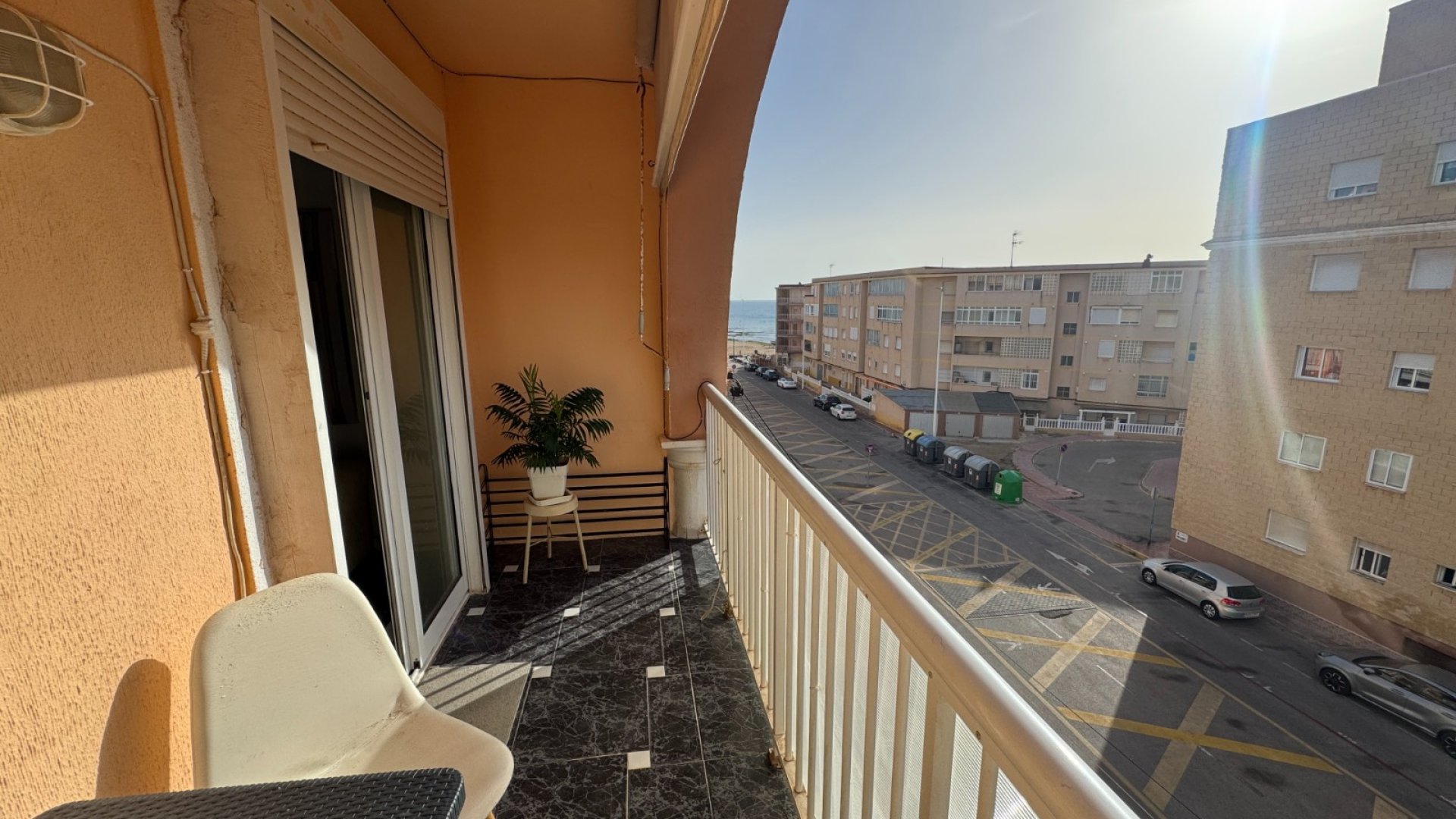 Reventa - Apartamentos -
Torrevieja - Torre la mata