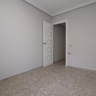 Reventa - Apartamentos -
Torrevieja - Torre la mata