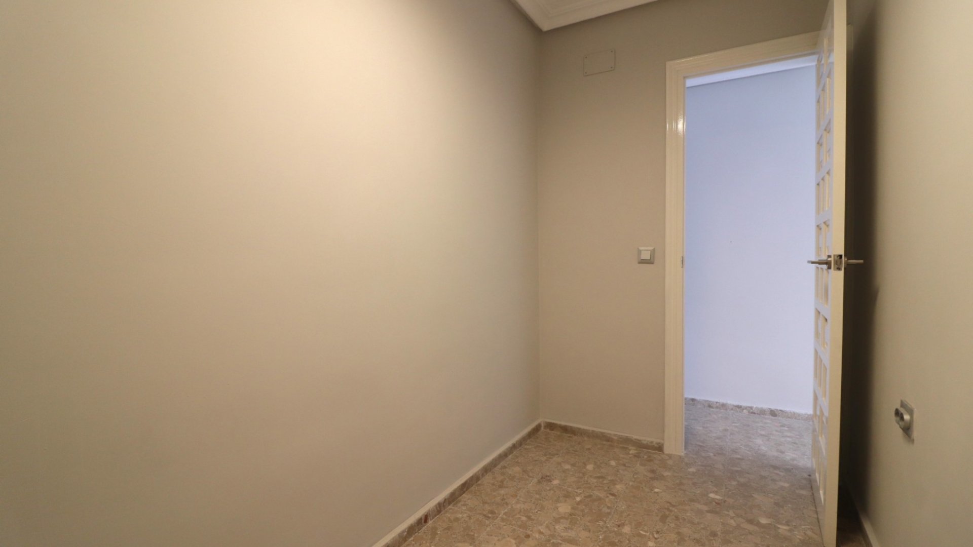 Reventa - Apartamentos -
Torrevieja - Torre la mata