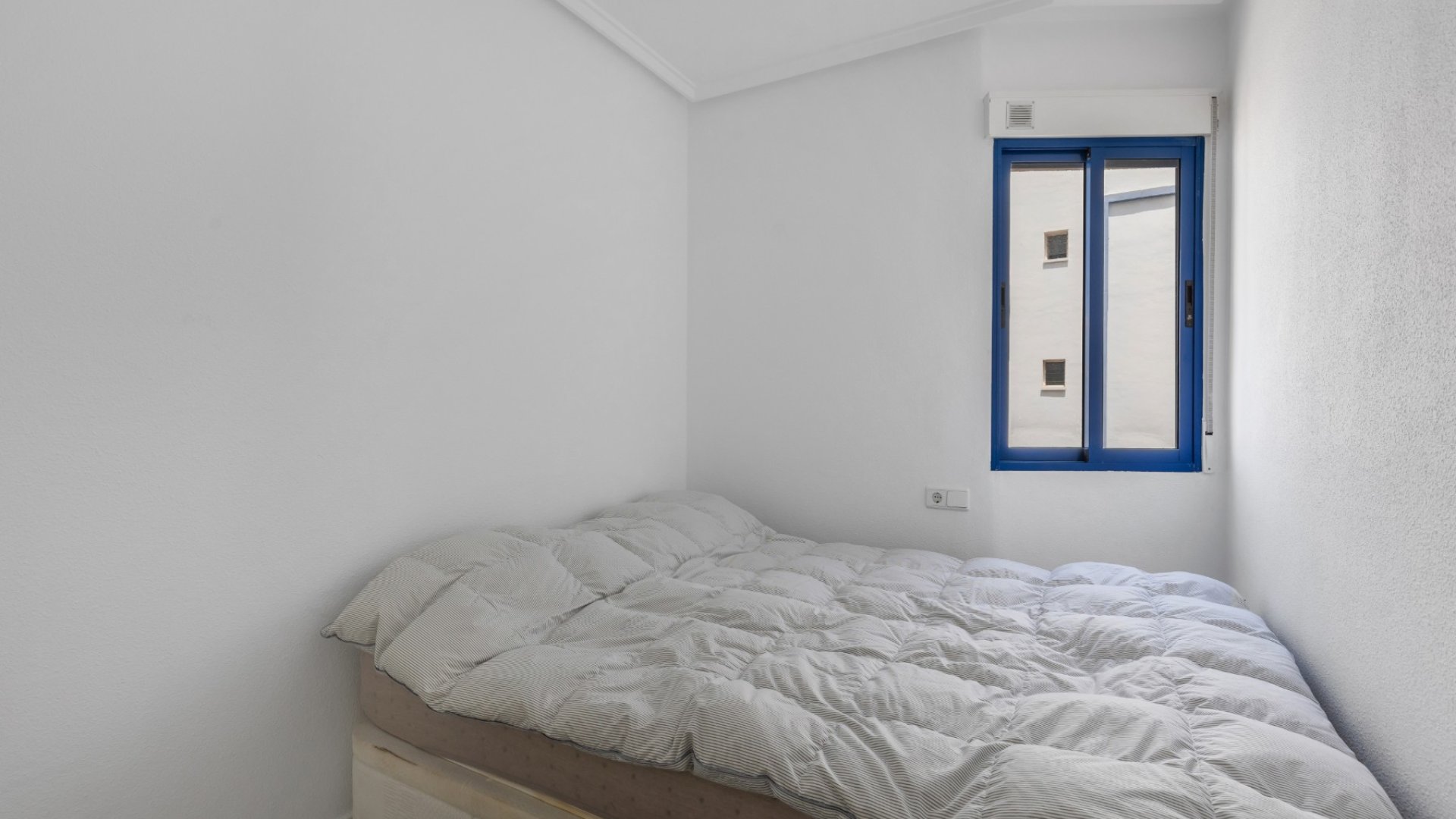 Reventa - Apartamentos -
Torrevieja - Torreblanca