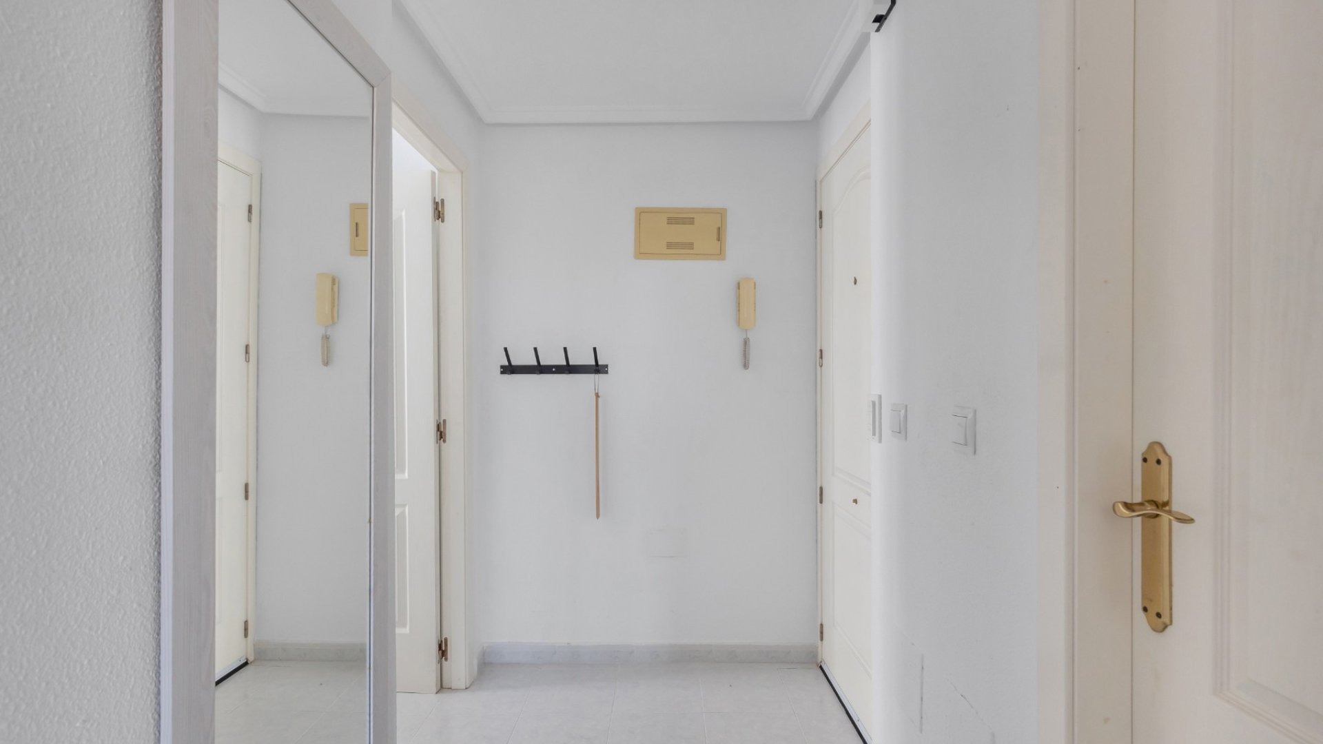 Reventa - Apartamentos -
Torrevieja - Torreblanca
