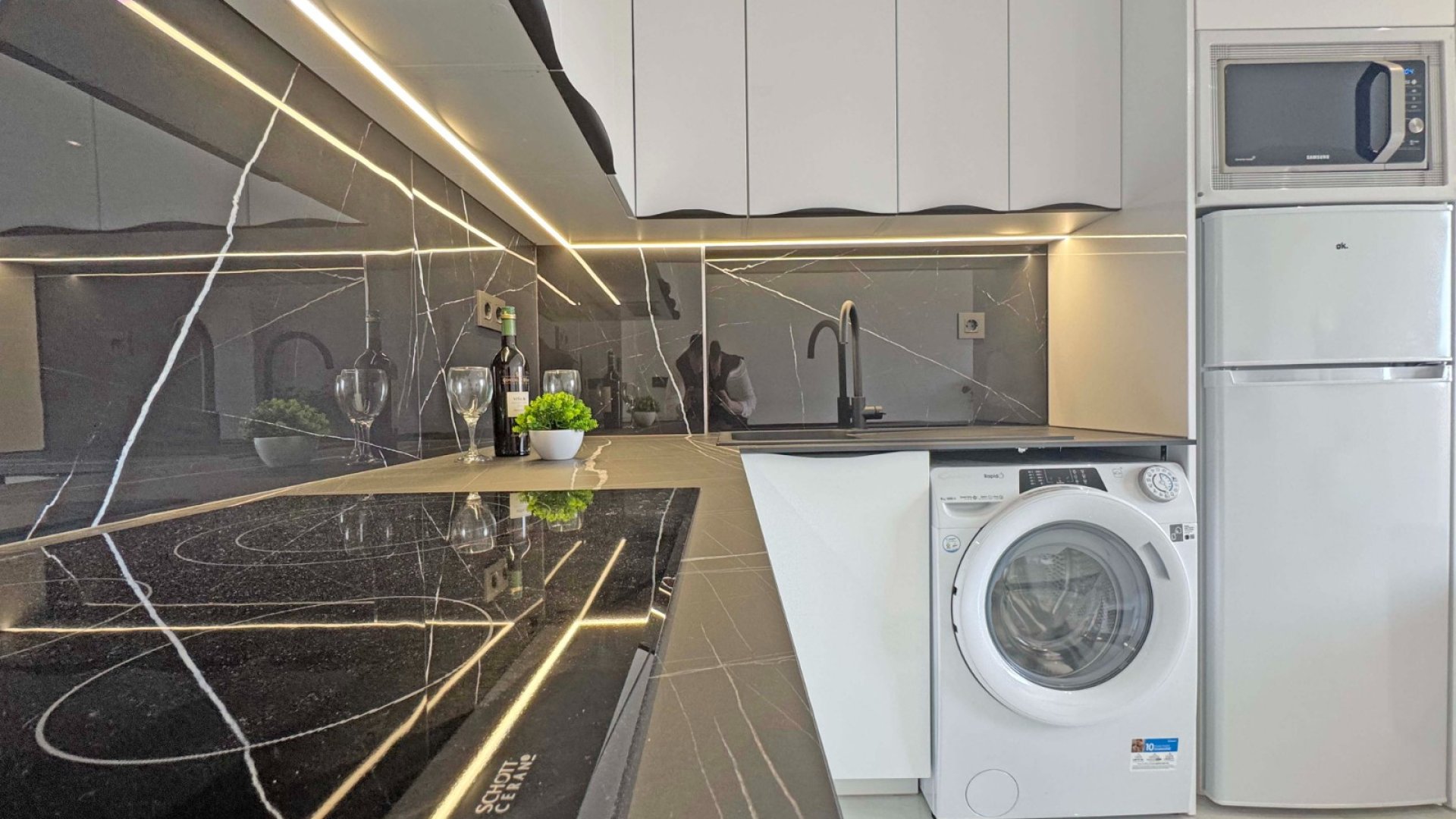 Reventa - Apartamentos -
Torrevieja - Torrelamata - La Mata