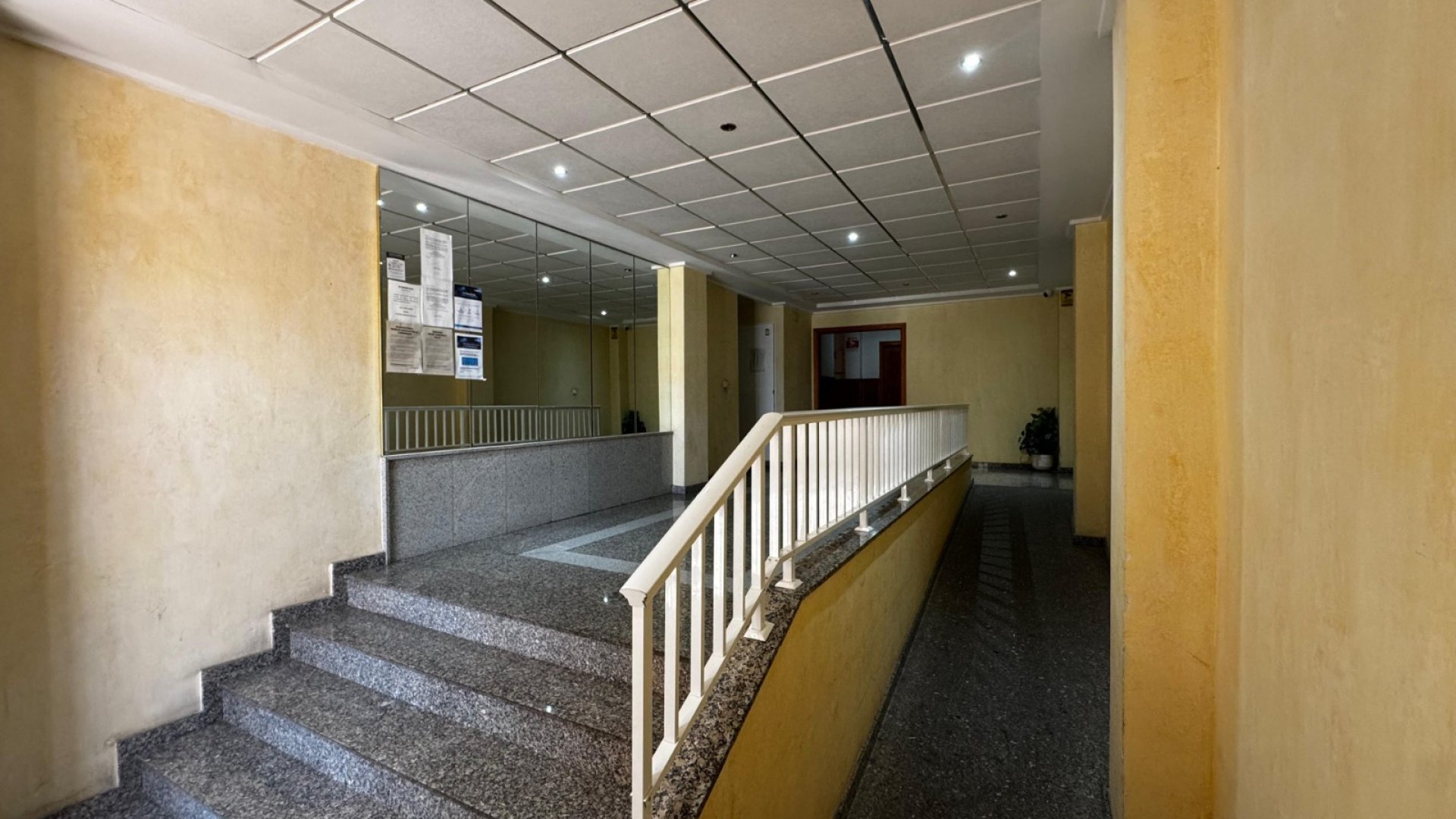 Reventa - Apartamentos -
Torrevieja - Torrevieja Centro