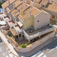 Reventa - Apartamentos -
Torrevieja - Zona los Frutales