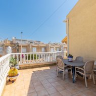 Reventa - Apartamentos -
Torrevieja - Zona los Frutales