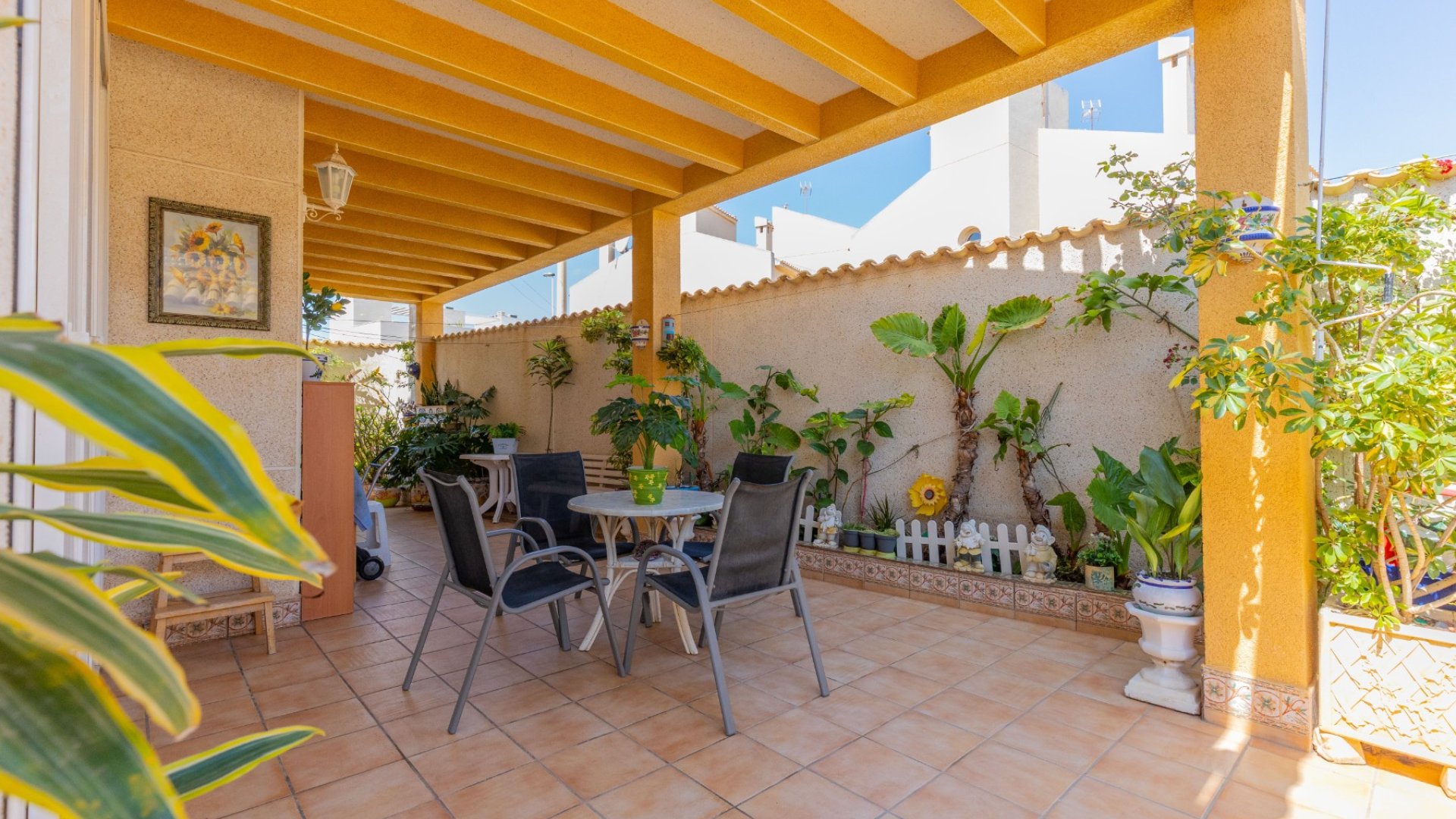 Reventa - Apartamentos -
Torrevieja - Zona los Frutales