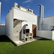 Reventa - Apartamentos -
Torrevieja