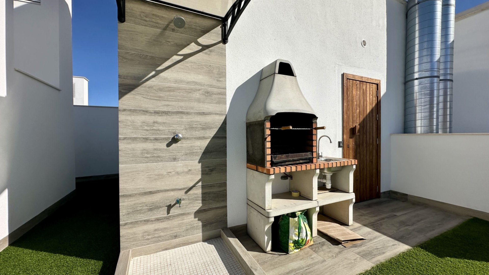 Reventa - Apartamentos -
Torrevieja