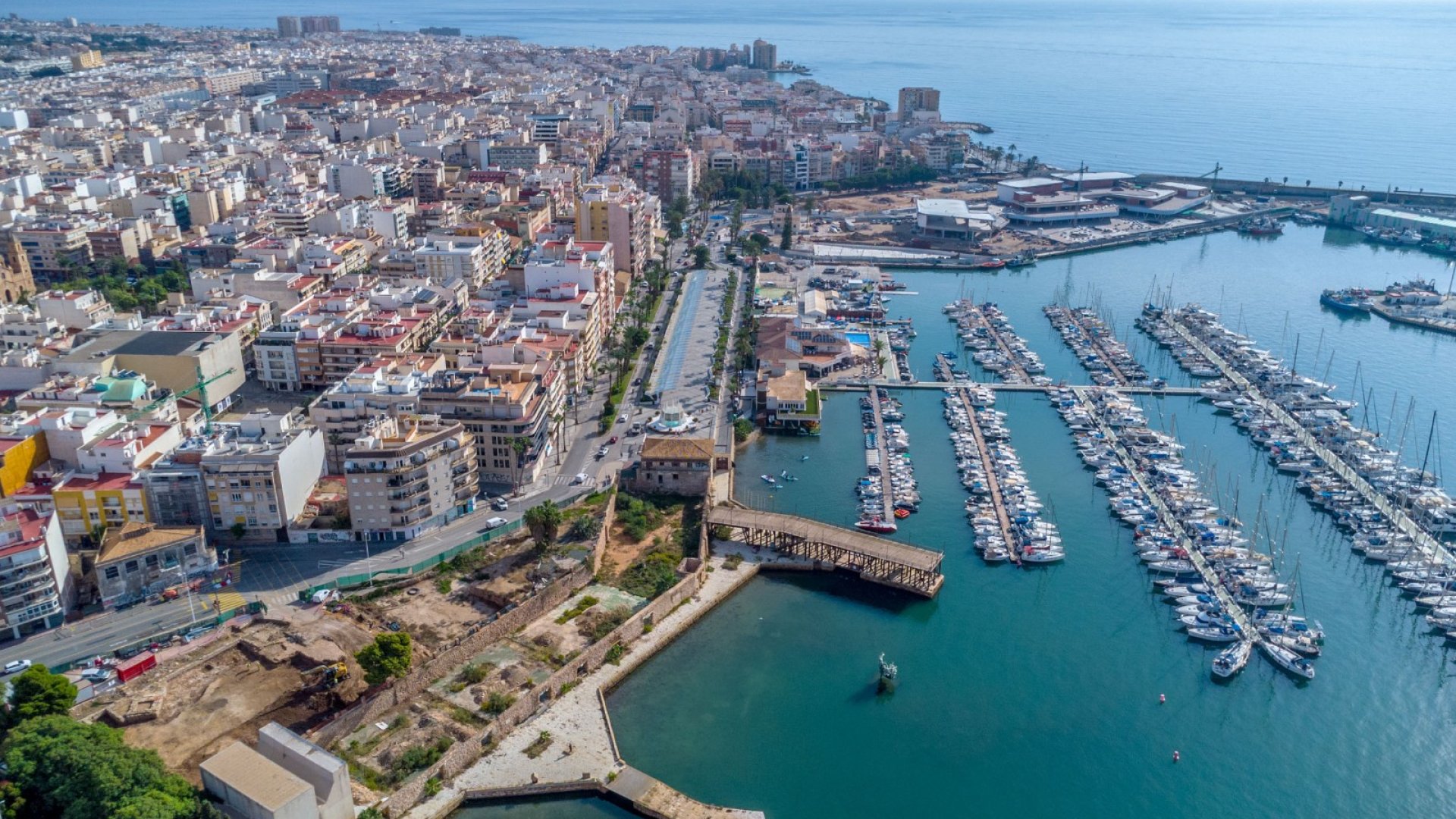 Reventa - Apartamentos -
Torrevieja