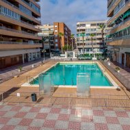 Reventa - Apartamentos -
Torrevieja