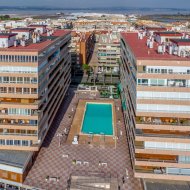 Reventa - Apartamentos -
Torrevieja