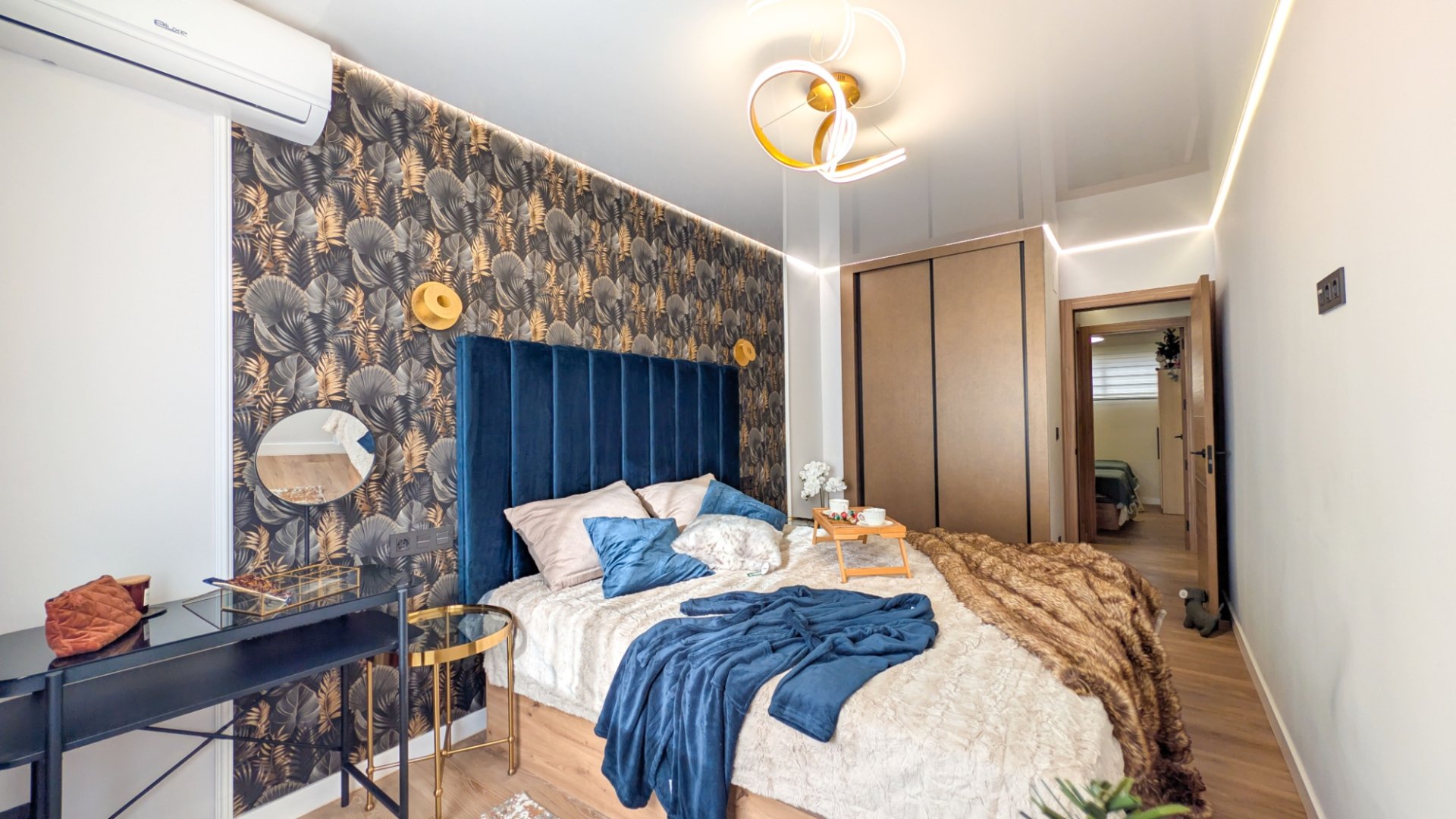 Reventa - Apartamentos -
Torrevieja