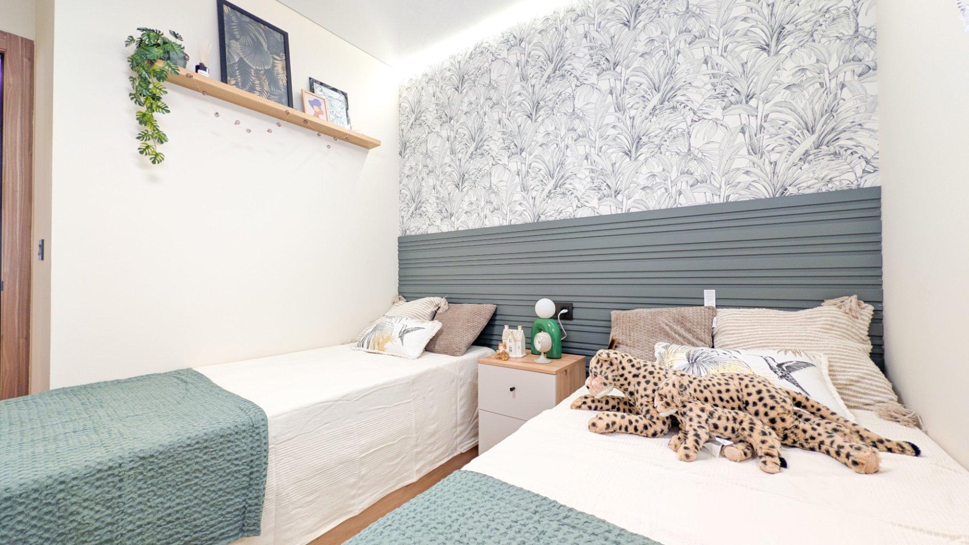 Reventa - Apartamentos -
Torrevieja