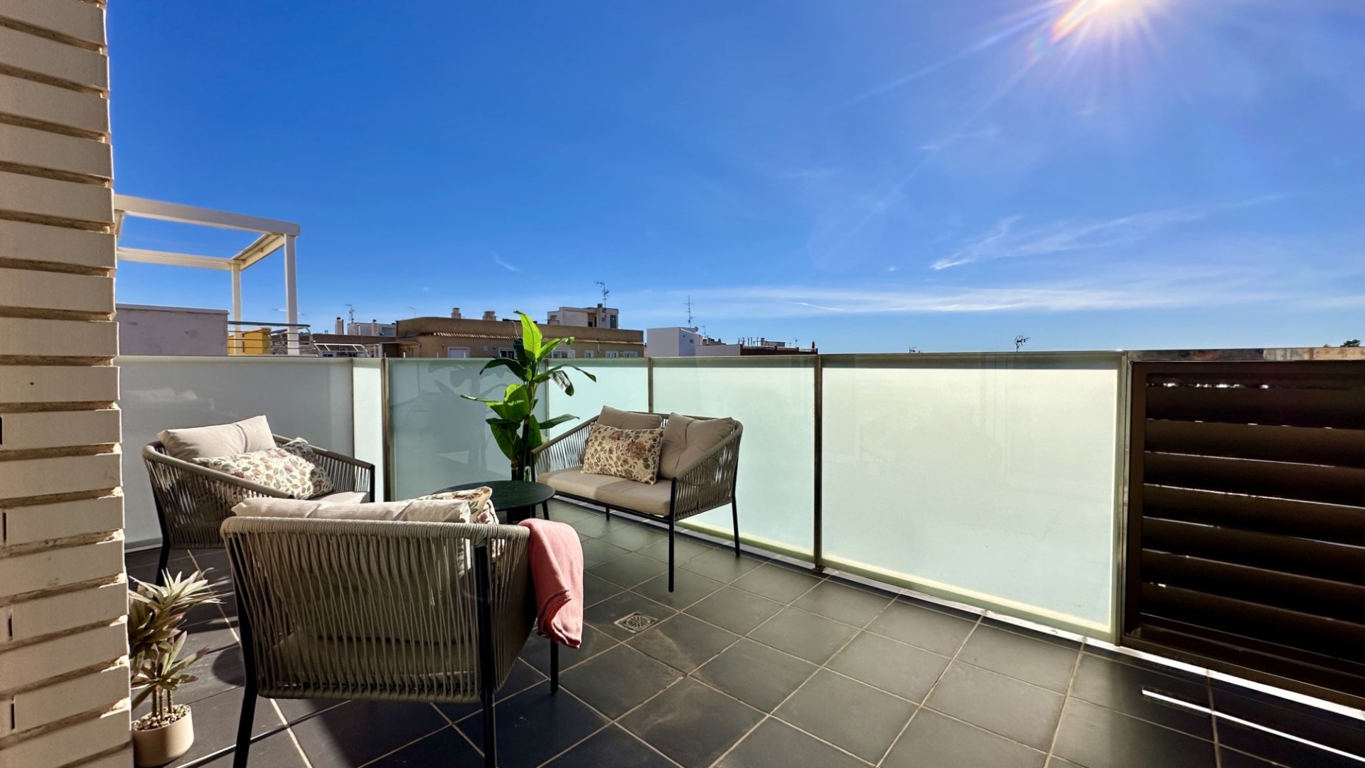 Reventa - Apartamentos -
Torrevieja