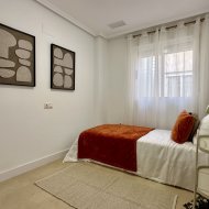 Reventa - Apartamentos -
Torrevieja