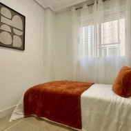 Reventa - Apartamentos -
Torrevieja