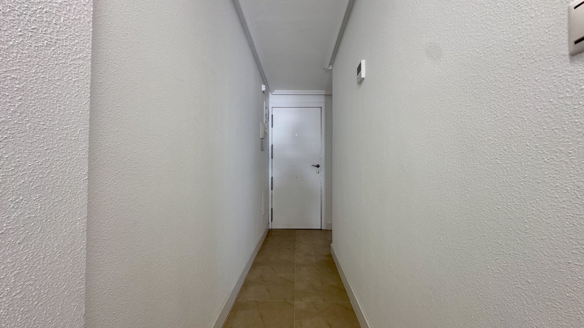 Reventa - Apartamentos -
Torrevieja