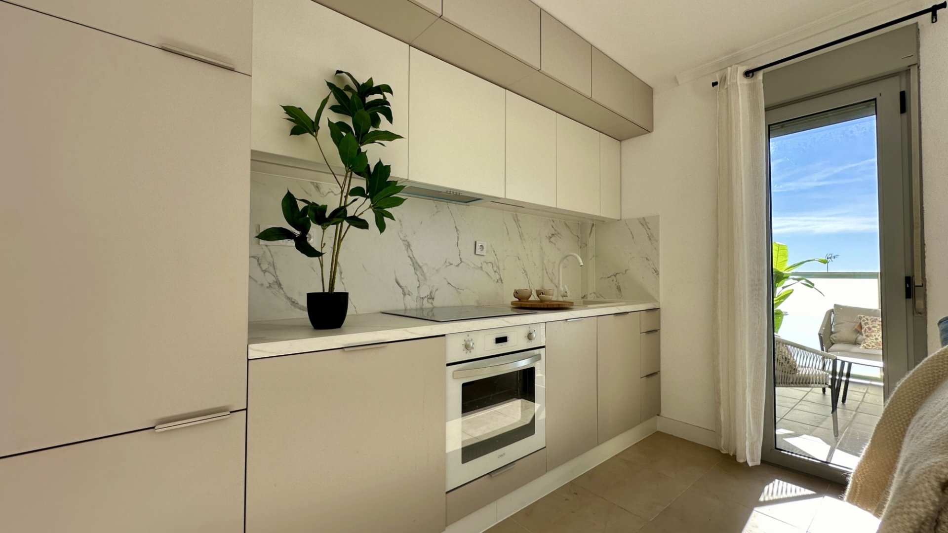 Reventa - Apartamentos -
Torrevieja