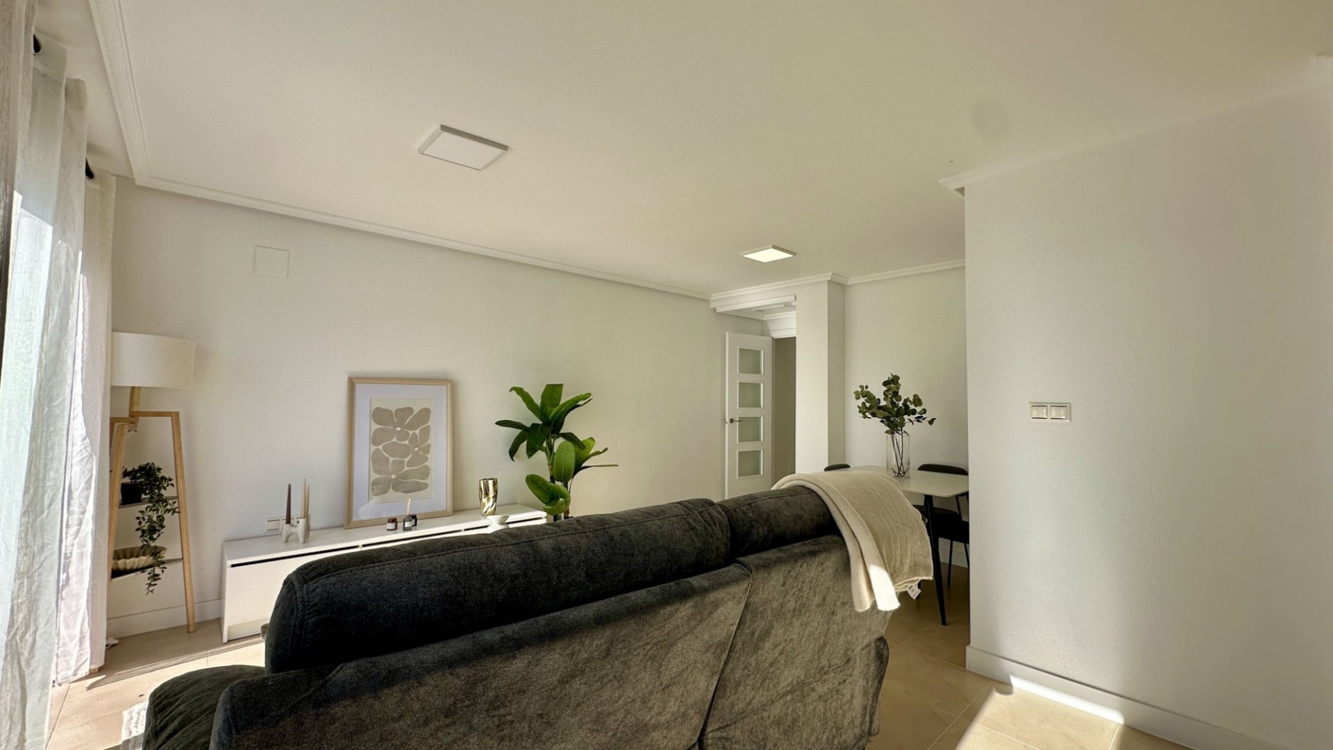 Reventa - Apartamentos -
Torrevieja