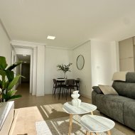 Reventa - Apartamentos -
Torrevieja