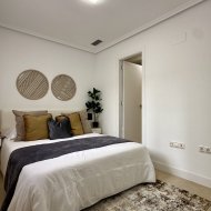 Reventa - Apartamentos -
Torrevieja