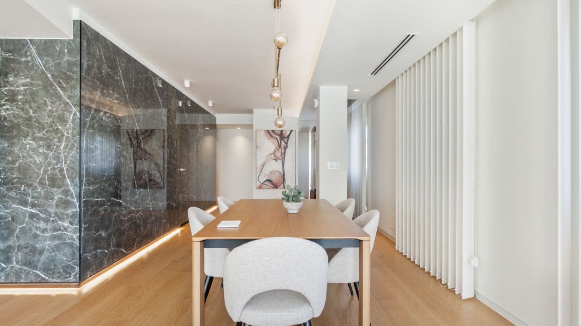 Reventa - Apartamentos -
Torrevieja