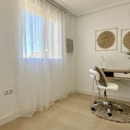 Reventa - Apartamentos -
Torrevieja