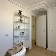 Reventa - Apartamentos -
Torrevieja