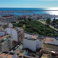 Reventa - Apartamentos -
Torrevieja