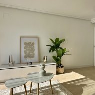 Reventa - Apartamentos -
Torrevieja