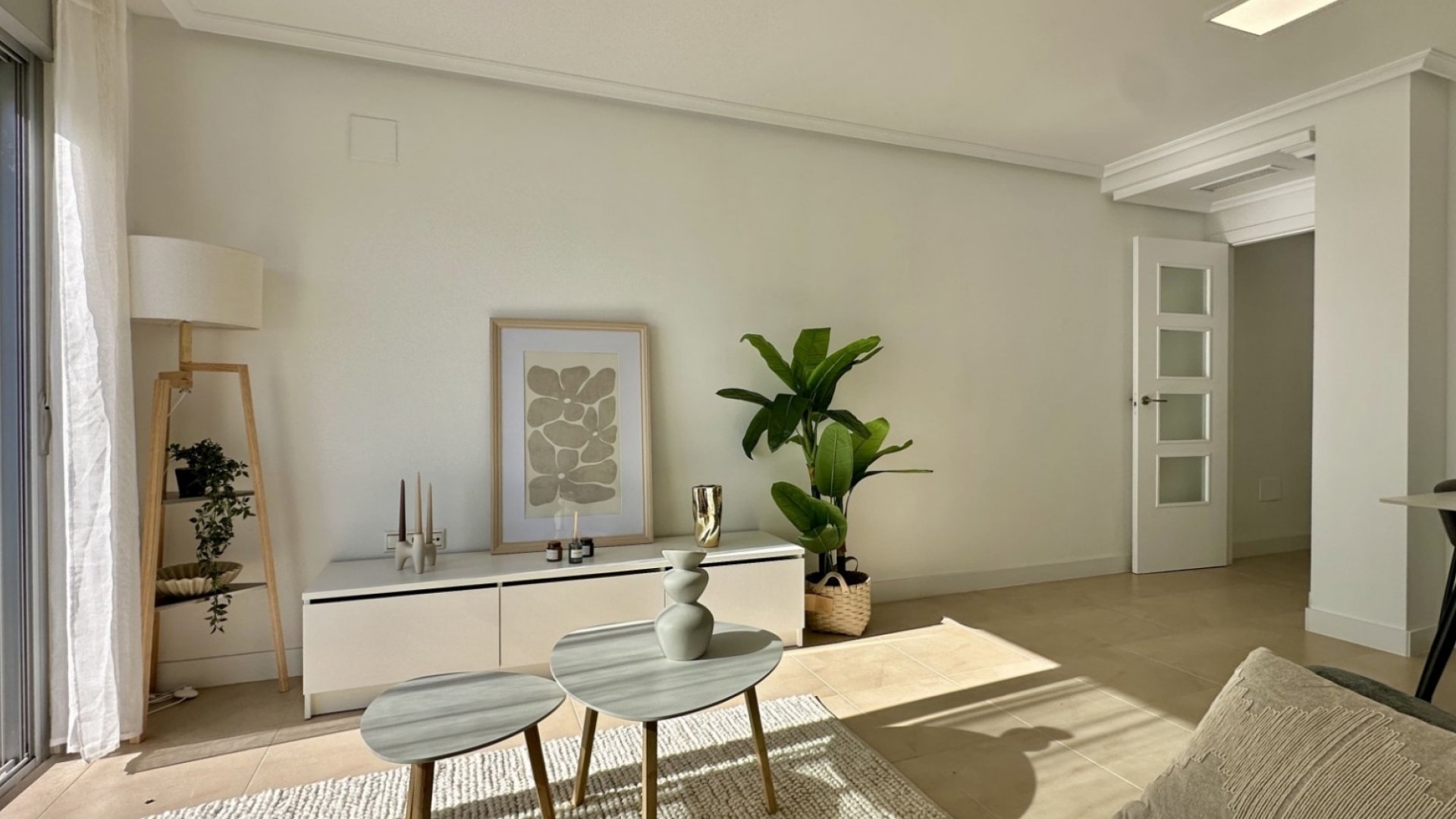 Reventa - Apartamentos -
Torrevieja