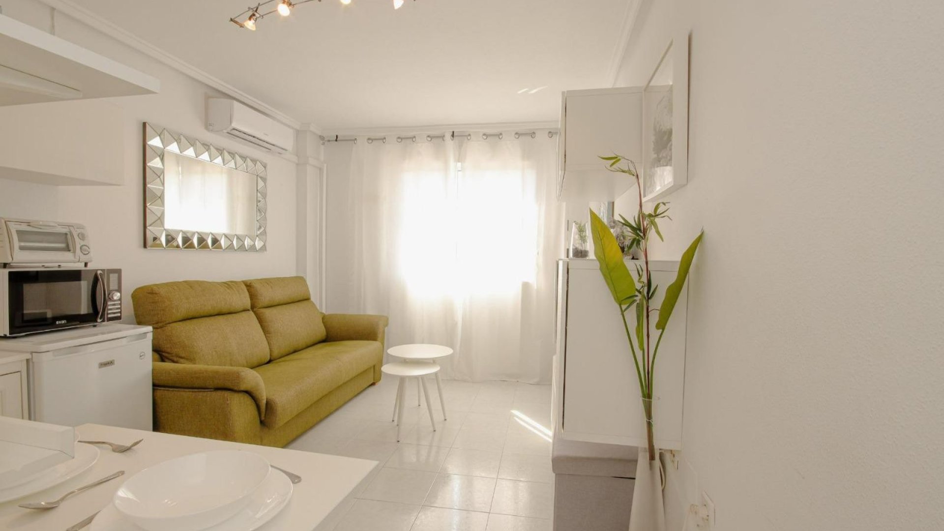 Reventa - Apartamentos -
Torrevieja