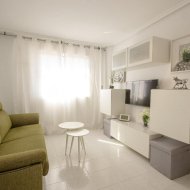 Reventa - Apartamentos -
Torrevieja