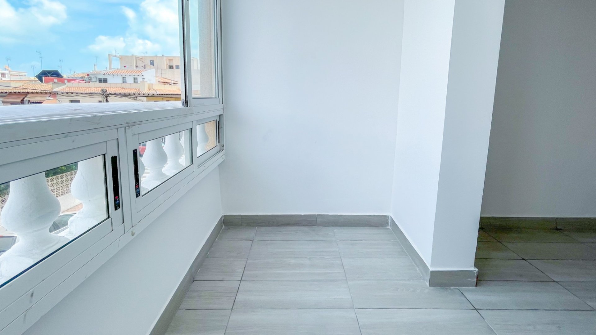 Reventa - Apartamentos -
Torrevieja