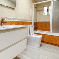 Reventa - Apartamentos -
Torrevieja