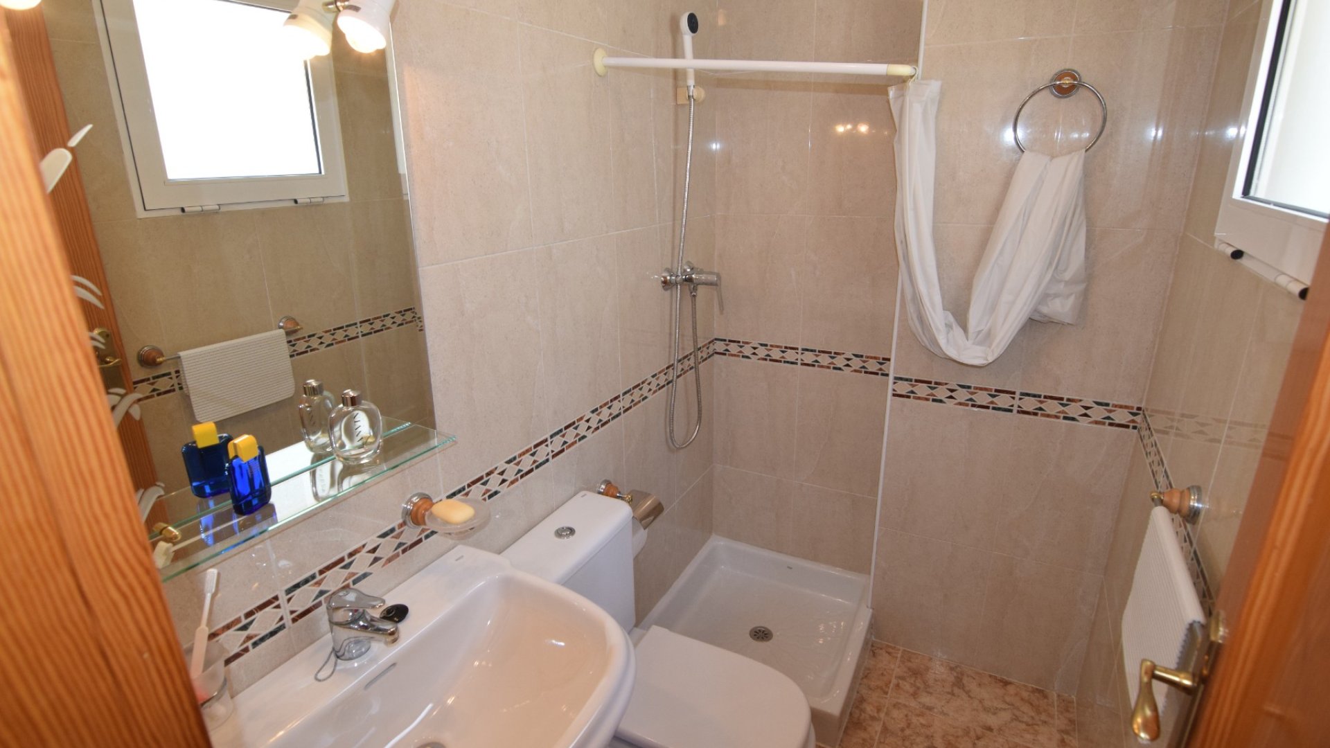 Reventa - Apartamentos -
Torrevieja