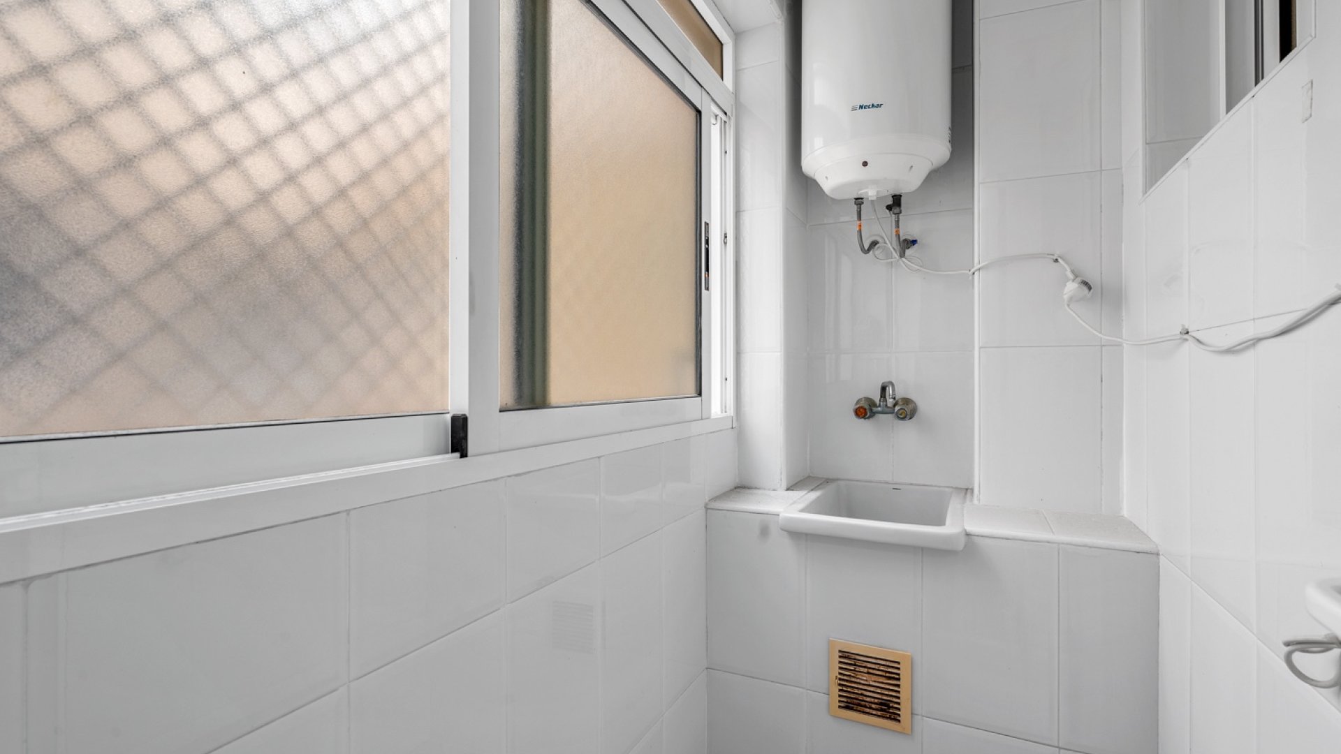 Reventa - Apartamentos -
Torrevieja