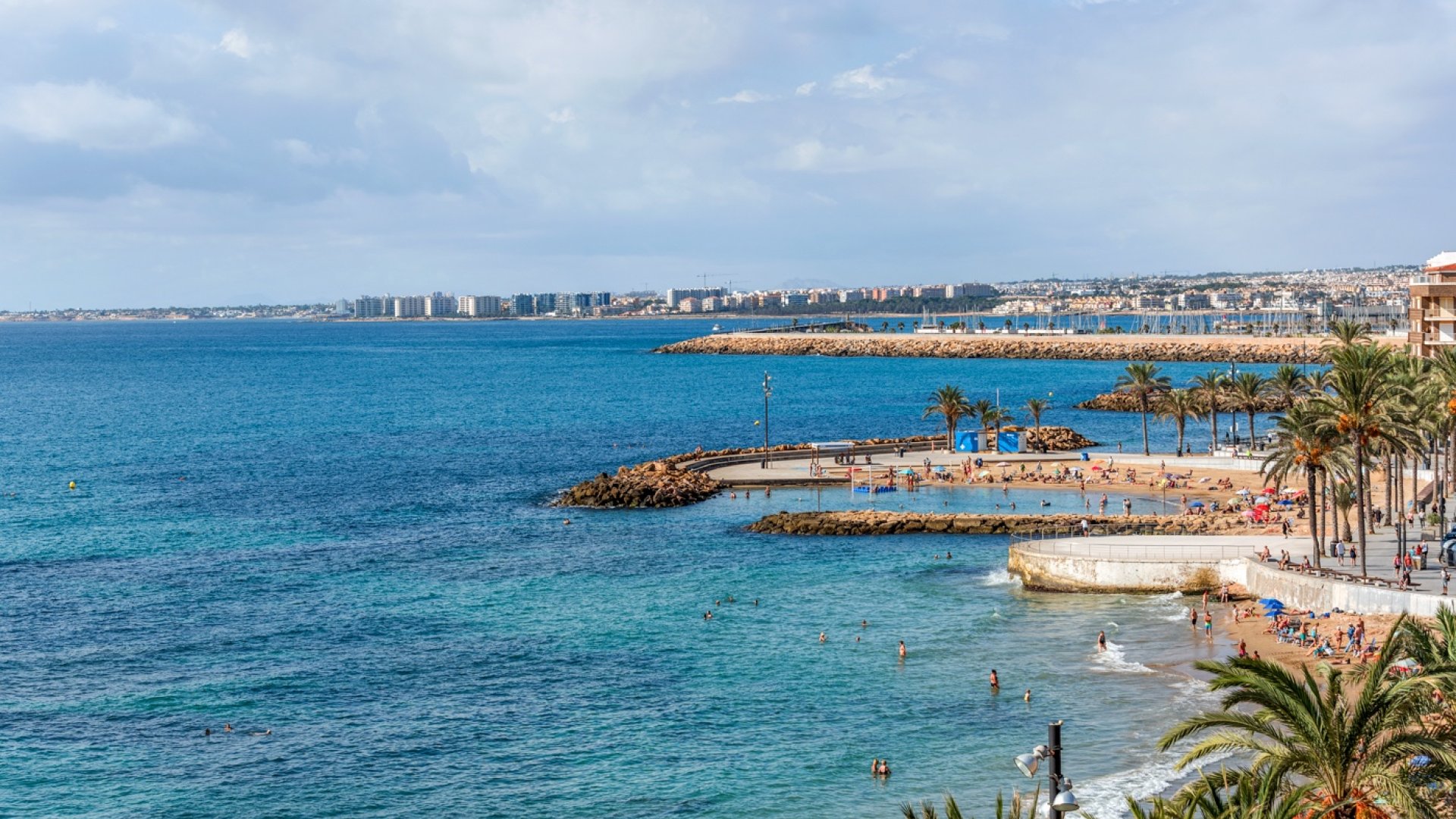 Reventa - Apartamentos -
Torrevieja