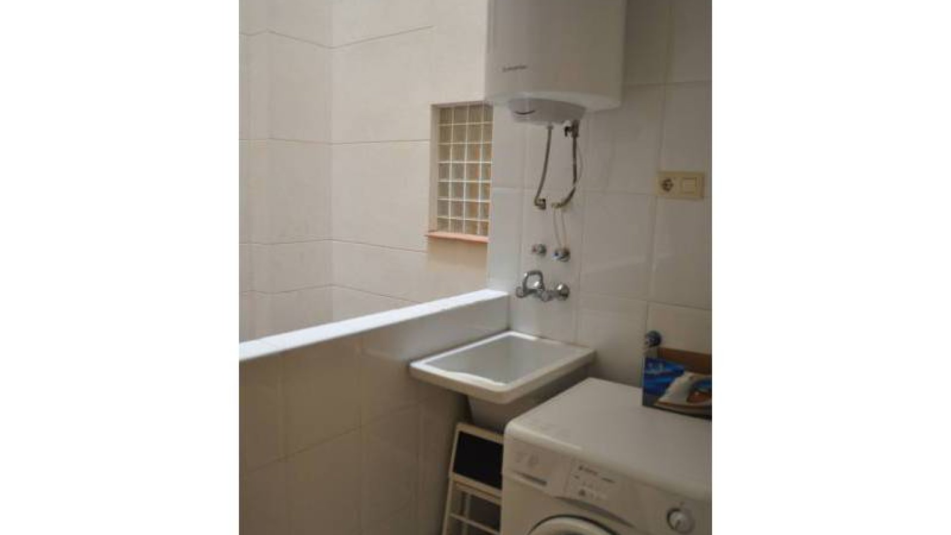 Reventa - Apartamentos -
Villajoyosa - Playa Torres