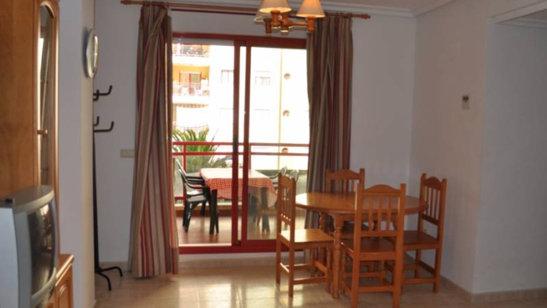 Reventa - Apartamentos -
Villajoyosa - Playa Torres